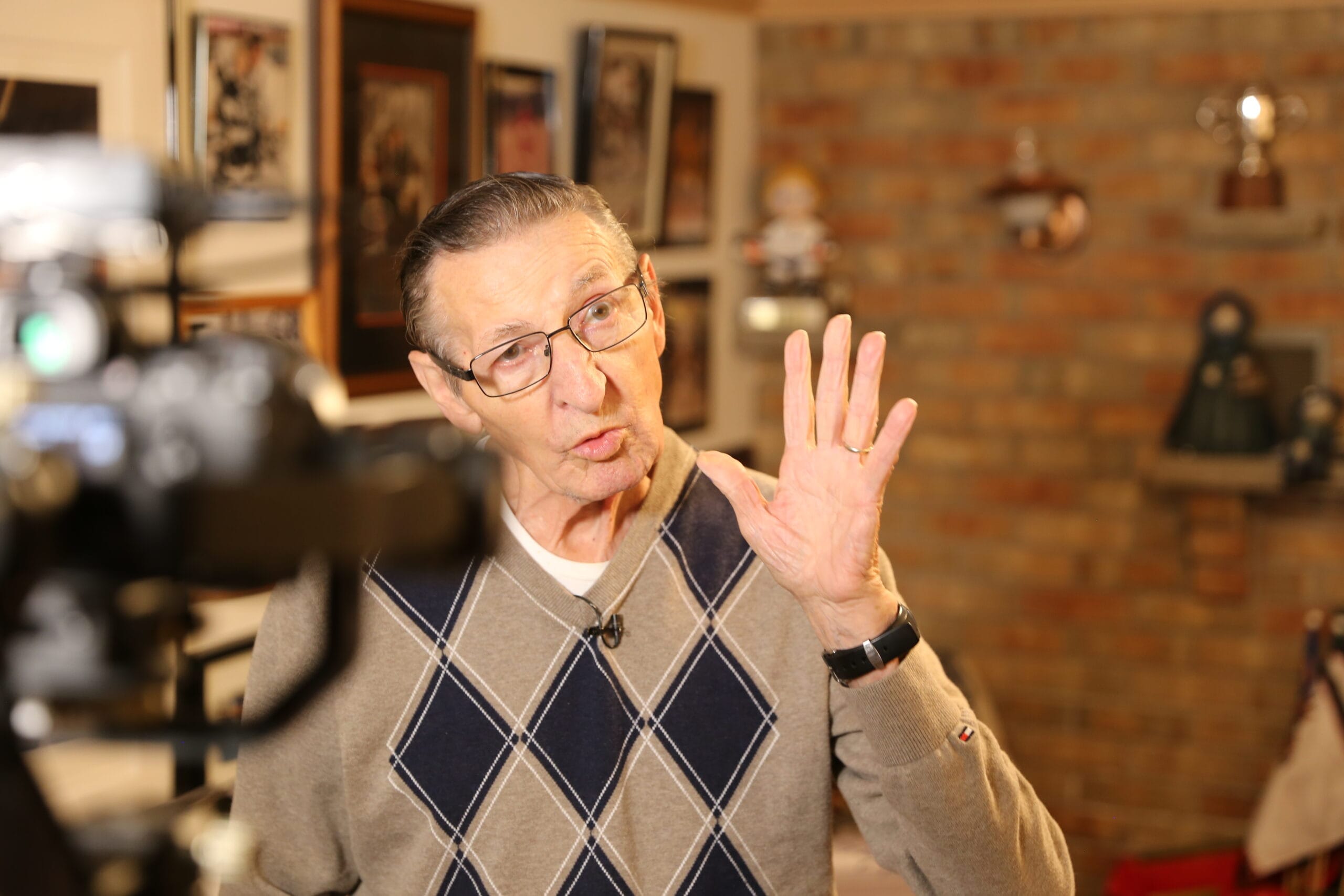 UKE Documentary. Behind the Scenes. Walter Gretzky