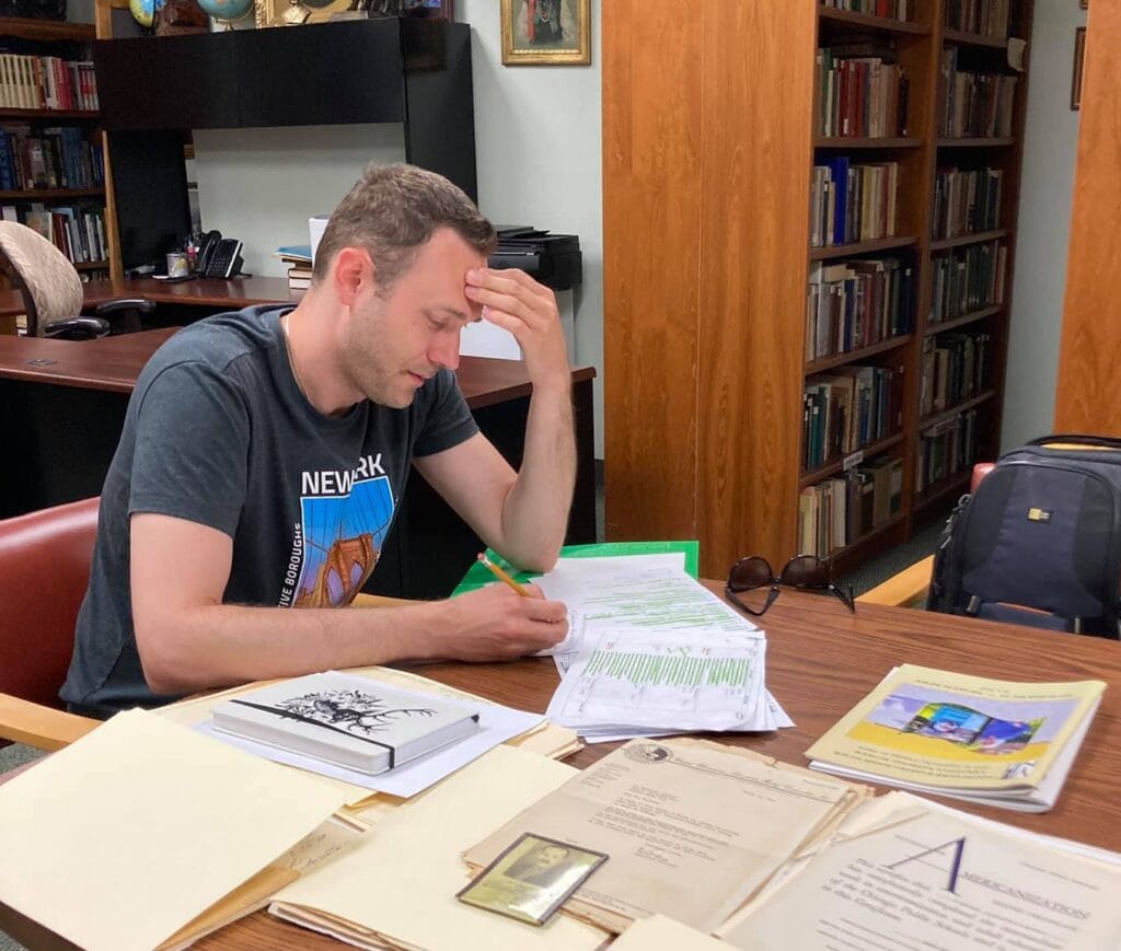 Volodymyr Mula is working at the Ukrainian National Museum in Chicago